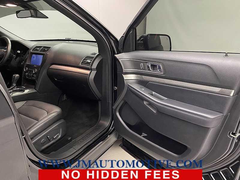 2018 Ford Explorer XLT, available for sale in Naugatuck, Connecticut | J&M Automotive Sls&Svc LLC. Naugatuck, Connecticut 2018 Ford Explorer XLT, available for sale in Naugatuck, Connecticut | J&M Automotive Sls&Svc LLC. Naugatuck, Connecticut