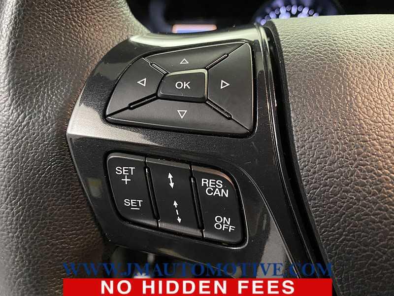 2018 Ford Explorer XLT, available for sale in Naugatuck, Connecticut | J&M Automotive Sls&Svc LLC. Naugatuck, Connecticut 2018 Ford Explorer XLT, available for sale in Naugatuck, Connecticut | J&M Automotive Sls&Svc LLC. Naugatuck, Connecticut