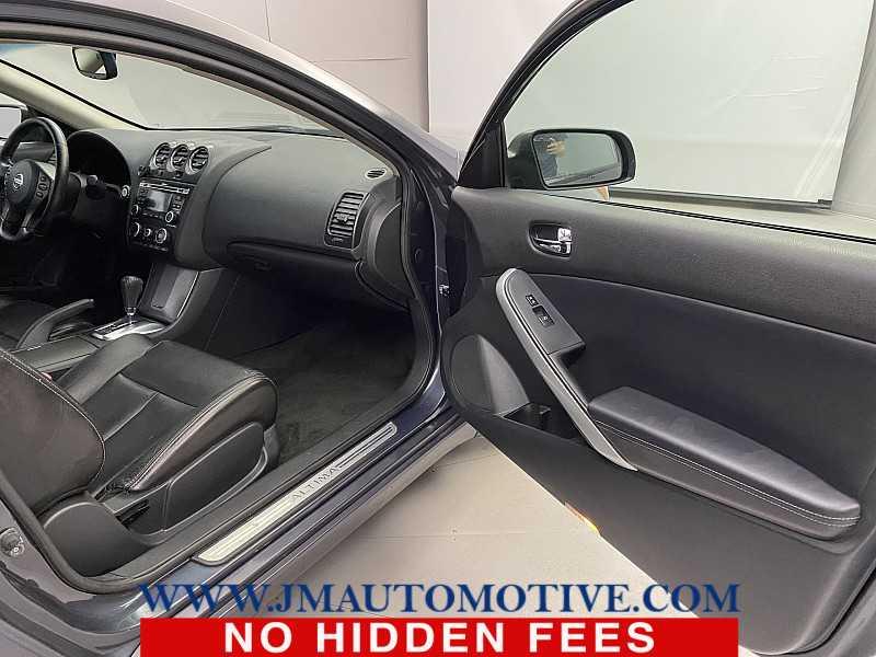 2011 Nissan Altima 2.5 S, available for sale in Naugatuck, Connecticut | J&M Automotive Sls&Svc LLC. Naugatuck, Connecticut 2011 Nissan Altima 2.5 S, available for sale in Naugatuck, Connecticut | J&M Automotive Sls&Svc LLC. Naugatuck, Connecticut