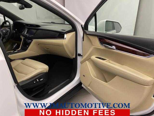 2018 Cadillac Xt5 Luxury AWD, available for sale in Naugatuck, Connecticut | J&M Automotive Sls&Svc LLC. Naugatuck, Connecticut 2018 Cadillac Xt5 Luxury AWD, available for sale in Naugatuck, Connecticut | J&M Automotive Sls&Svc LLC. Naugatuck, Connecticut
