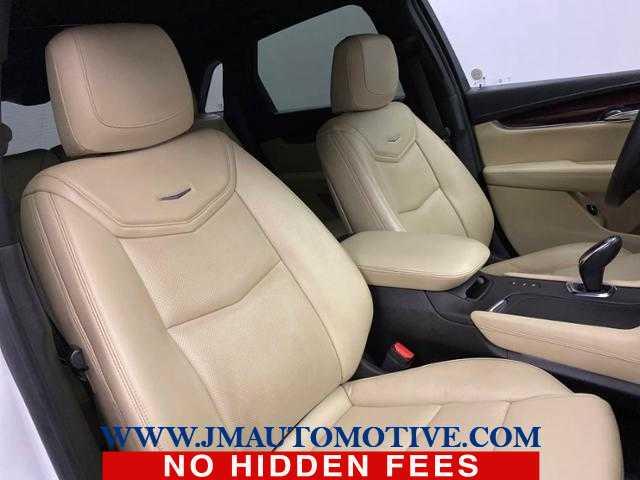 2018 Cadillac Xt5 Luxury AWD, available for sale in Naugatuck, Connecticut | J&M Automotive Sls&Svc LLC. Naugatuck, Connecticut 2018 Cadillac Xt5 Luxury AWD, available for sale in Naugatuck, Connecticut | J&M Automotive Sls&Svc LLC. Naugatuck, Connecticut