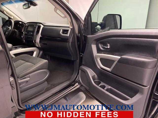 2018 Nissan Titan Xd SV 4x4 Gas Crew Cab, available for sale in Naugatuck, Connecticut | J&M Automotive Sls&Svc LLC. Naugatuck, Connecticut 2018 Nissan Titan Xd SV 4x4 Gas Crew Cab, available for sale in Naugatuck, Connecticut | J&M Automotive Sls&Svc LLC. Naugatuck, Connecticut