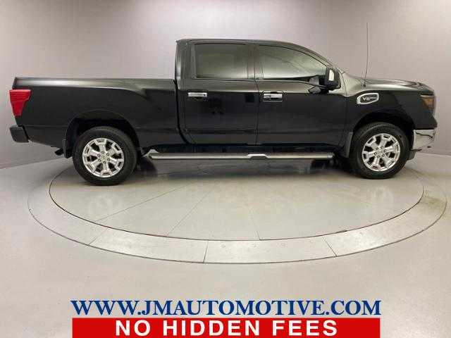 2018 Nissan Titan Xd SV 4x4 Gas Crew Cab, available for sale in Naugatuck, Connecticut | J&M Automotive Sls&Svc LLC. Naugatuck, Connecticut 2018 Nissan Titan Xd SV 4x4 Gas Crew Cab, available for sale in Naugatuck, Connecticut | J&M Automotive Sls&Svc LLC. Naugatuck, Connecticut