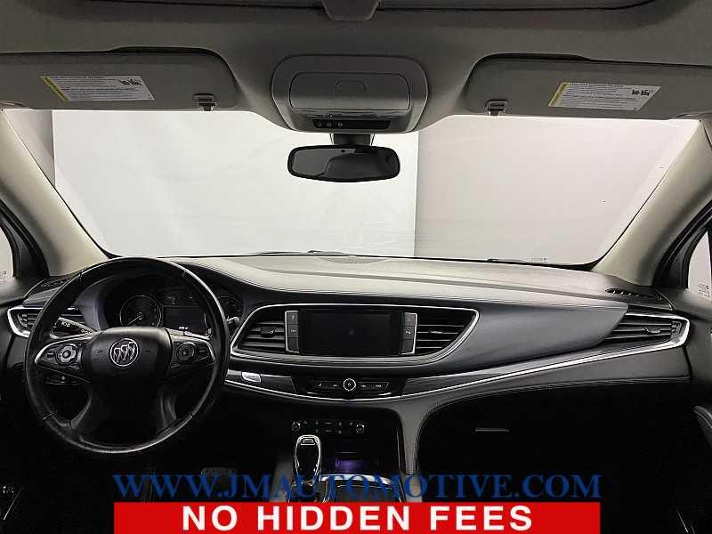 2019 Buick Enclave Essence, available for sale in Naugatuck, Connecticut | J&M Automotive Sls&Svc LLC. Naugatuck, Connecticut 2019 Buick Enclave Essence, available for sale in Naugatuck, Connecticut | J&M Automotive Sls&Svc LLC. Naugatuck, Connecticut