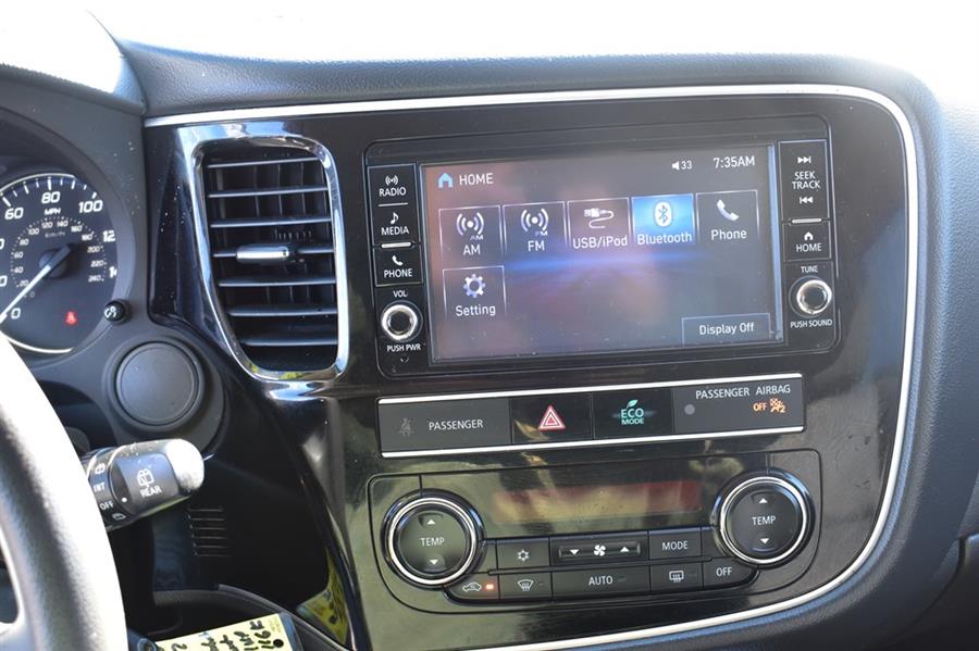 2019 Mitsubishi Outlander ES, available for sale in Patchogue, New York | 112 Auto Plaza. Patchogue, New York 2019 Mitsubishi Outlander ES, available for sale in Patchogue, New York | 112 Auto Plaza. Patchogue, New York