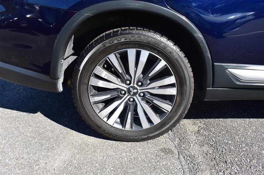 2019 Mitsubishi Outlander ES, available for sale in Patchogue, New York | 112 Auto Plaza. Patchogue, New York 2019 Mitsubishi Outlander ES, available for sale in Patchogue, New York | 112 Auto Plaza. Patchogue, New York