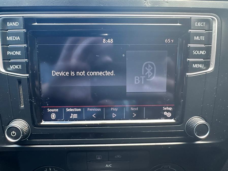 2016 Volkswagen Jetta Sedan 4dr Auto 1.4T S w/Technology, available for sale in Hartford, Connecticut | Lex Autos LLC. Hartford, Connecticut 2016 Volkswagen Jetta Sedan 4dr Auto 1.4T S w/Technology, available for sale in Hartford, Connecticut | Lex Autos LLC. Hartford, Connecticut