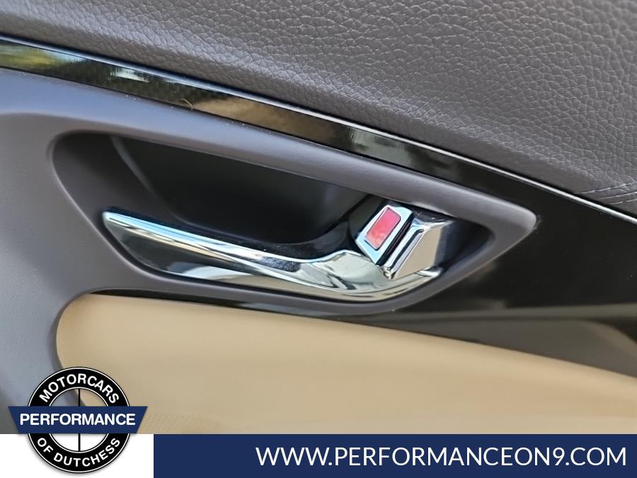 2013 Hyundai Azera 4dr Sdn, available for sale in Wappingers Falls, New York | Performance Motor Cars. Wappingers Falls, New York 2013 Hyundai Azera 4dr Sdn, available for sale in Wappingers Falls, New York | Performance Motor Cars. Wappingers Falls, New York