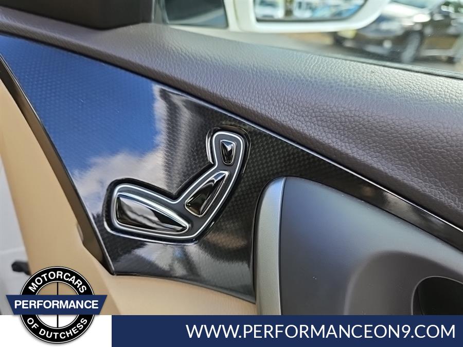 2013 Hyundai Azera 4dr Sdn, available for sale in Wappingers Falls, New York | Performance Motor Cars. Wappingers Falls, New York 2013 Hyundai Azera 4dr Sdn, available for sale in Wappingers Falls, New York | Performance Motor Cars. Wappingers Falls, New York