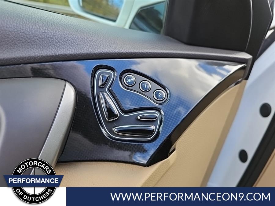 2013 Hyundai Azera 4dr Sdn, available for sale in Wappingers Falls, New York | Performance Motor Cars. Wappingers Falls, New York 2013 Hyundai Azera 4dr Sdn, available for sale in Wappingers Falls, New York | Performance Motor Cars. Wappingers Falls, New York