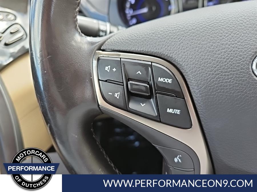 2013 Hyundai Azera 4dr Sdn, available for sale in Wappingers Falls, New York | Performance Motor Cars. Wappingers Falls, New York 2013 Hyundai Azera 4dr Sdn, available for sale in Wappingers Falls, New York | Performance Motor Cars. Wappingers Falls, New York