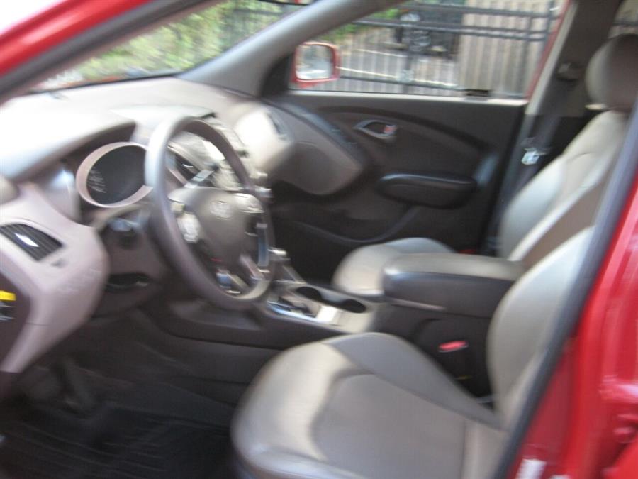 2015 Hyundai Tucson GLS AWD 4dr SUV, available for sale in Massapequa, New York | Rite Choice Auto Inc.. Massapequa, New York 2015 Hyundai Tucson GLS AWD 4dr SUV, available for sale in Massapequa, New York | Rite Choice Auto Inc.. Massapequa, New York