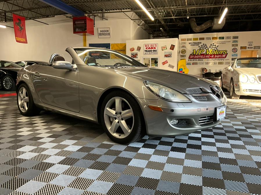 2005 Mercedes-Benz SLK-Class Roadster 3.5L, available for sale in West Babylon , New York | MP Motors Inc. West Babylon , New York