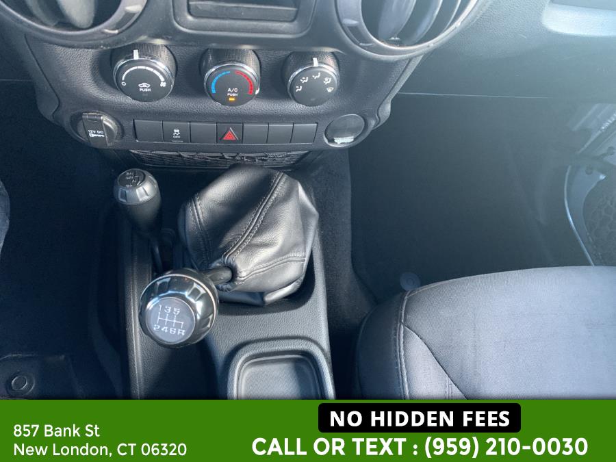 2015 Jeep Wrangler Unlimited 4WD 4dr Willys Wheeler, available for sale in New London, Connecticut | McAvoy Inc dba Town Hill Auto. New London, Connecticut 2015 Jeep Wrangler Unlimited 4WD 4dr Willys Wheeler, available for sale in New London, Connecticut | McAvoy Inc dba Town Hill Auto. New London, Connecticut