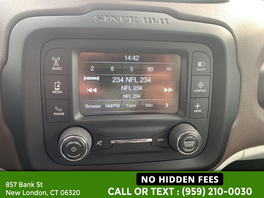 2015 Jeep Renegade 4WD 4dr Latitude, available for sale in New London, Connecticut | McAvoy Inc dba Town Hill Auto. New London, Connecticut 2015 Jeep Renegade 4WD 4dr Latitude, available for sale in New London, Connecticut | McAvoy Inc dba Town Hill Auto. New London, Connecticut