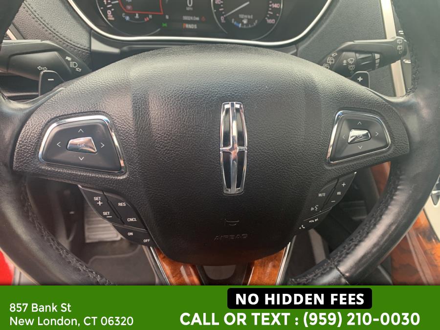 2017 Lincoln MKX Select AWD, available for sale in New London, Connecticut | McAvoy Inc dba Town Hill Auto. New London, Connecticut 2017 Lincoln MKX Select AWD, available for sale in New London, Connecticut | McAvoy Inc dba Town Hill Auto. New London, Connecticut