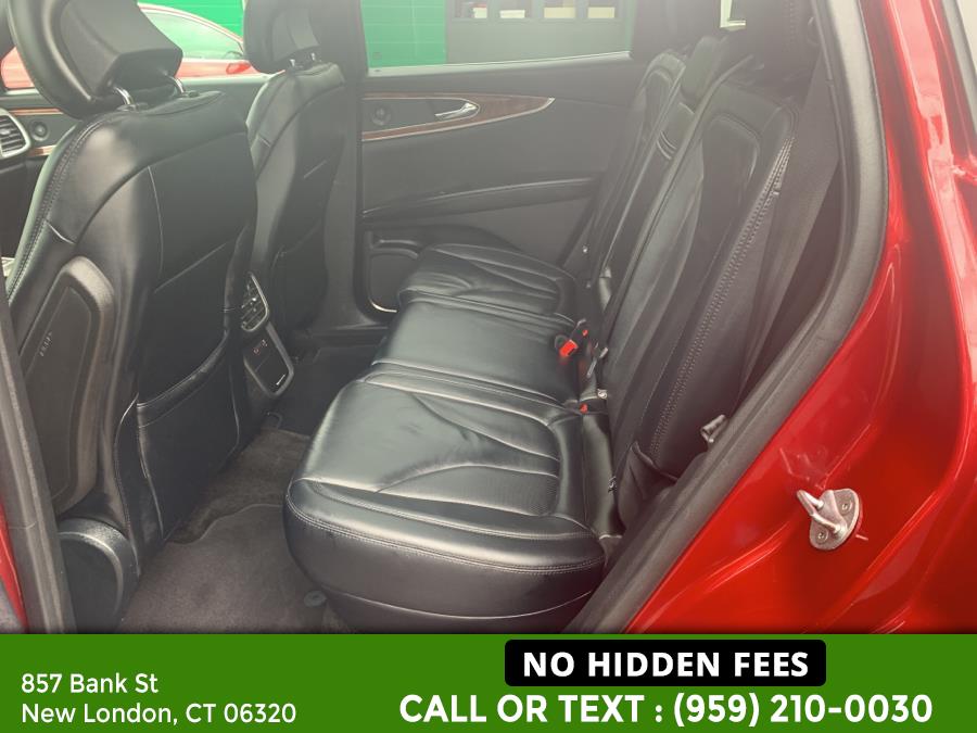 2017 Lincoln MKX Select AWD, available for sale in New London, Connecticut | McAvoy Inc dba Town Hill Auto. New London, Connecticut 2017 Lincoln MKX Select AWD, available for sale in New London, Connecticut | McAvoy Inc dba Town Hill Auto. New London, Connecticut