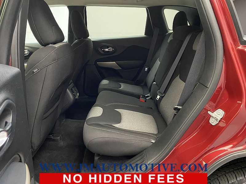 2017 Jeep Cherokee Altitude, available for sale in Naugatuck, Connecticut | J&M Automotive Sls&Svc LLC. Naugatuck, Connecticut 2017 Jeep Cherokee Altitude, available for sale in Naugatuck, Connecticut | J&M Automotive Sls&Svc LLC. Naugatuck, Connecticut