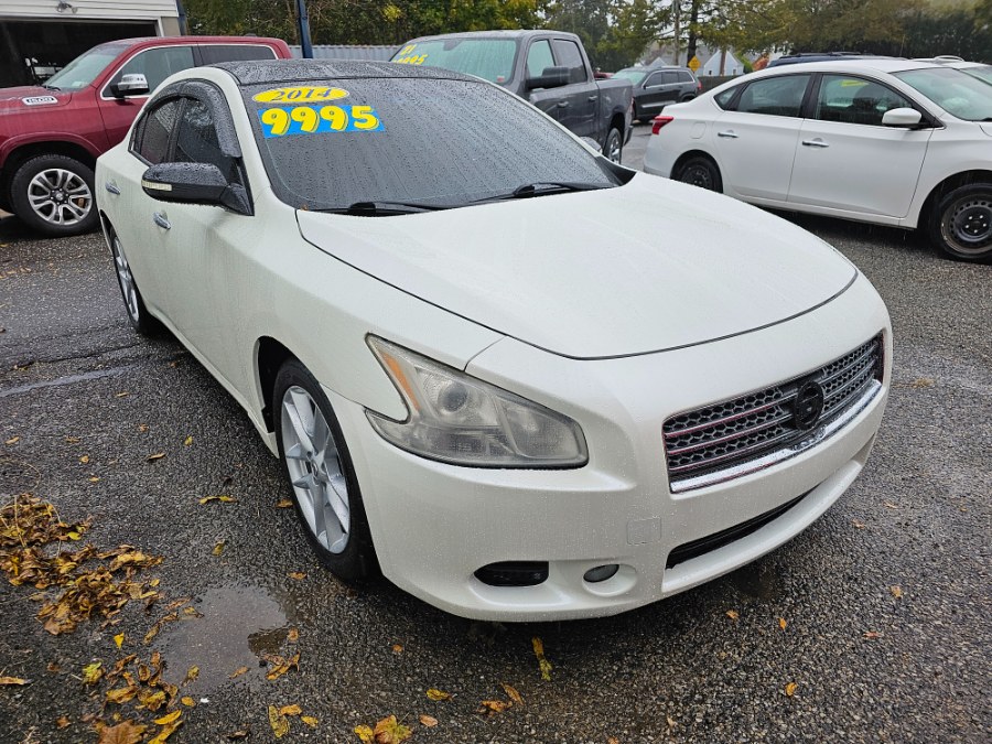 2014 Nissan Maxima 4dr Sdn 3.5 SV, available for sale in Patchogue, New York | Romaxx Truxx. Patchogue, New York 2014 Nissan Maxima 4dr Sdn 3.5 SV, available for sale in Patchogue, New York | Romaxx Truxx. Patchogue, New York