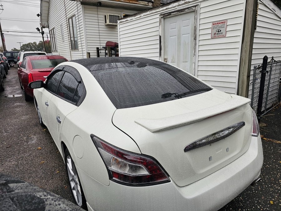2014 Nissan Maxima 4dr Sdn 3.5 SV, available for sale in Patchogue, New York | Romaxx Truxx. Patchogue, New York 2014 Nissan Maxima 4dr Sdn 3.5 SV, available for sale in Patchogue, New York | Romaxx Truxx. Patchogue, New York