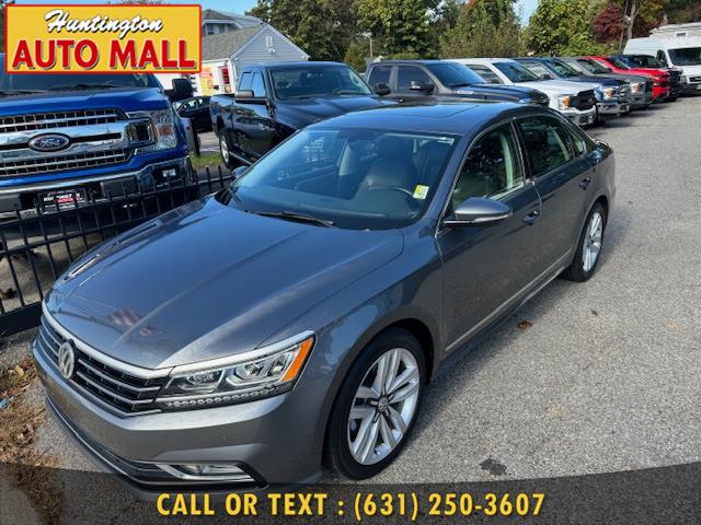 2017 Volkswagen Passat 1.8T SE w/Technology Auto, available for sale in Huntington Station, New York | Huntington Auto Mall. Huntington Station, New York