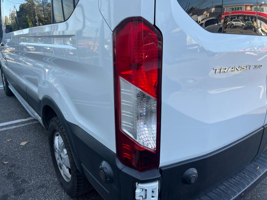 Ford Transit Passenger Wagon 2019 in Rosedale, Valley Stream, Woodmere, Elmont NY Sunrise