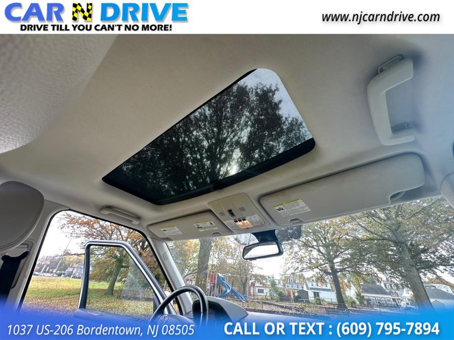 2013 Land Rover Lr4 HSE, available for sale in Burlington, New Jersey | Car N Drive. Burlington, New Jersey 2013 Land Rover Lr4 HSE, available for sale in Burlington, New Jersey | Car N Drive. Burlington, New Jersey