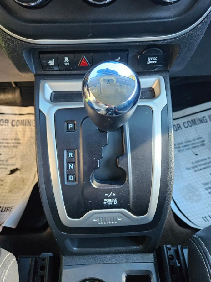 2014 Jeep Compass 4WD 4dr Latitude, available for sale in New Britain, Connecticut | Supreme Automotive. New Britain, Connecticut 2014 Jeep Compass 4WD 4dr Latitude, available for sale in New Britain, Connecticut | Supreme Automotive. New Britain, Connecticut