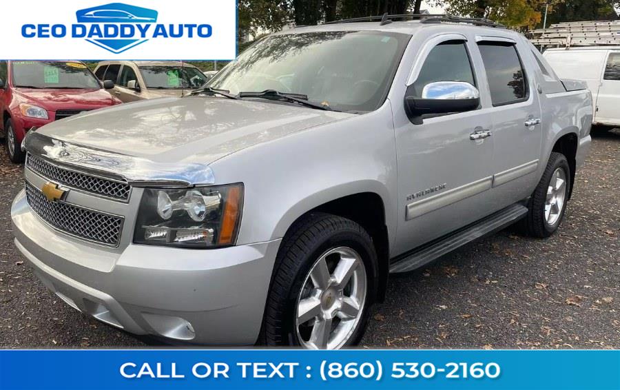 2013 Chevrolet Avalanche 4WD Crew Cab LT, available for sale in Online only, Connecticut | CEO DADDY AUTO. Online only, Connecticut