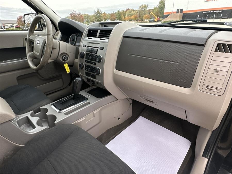 2009 Ford Escape XLT, available for sale in Elida, Ohio | Josh's All Under Ten LLC. Elida, Ohio 2009 Ford Escape XLT, available for sale in Elida, Ohio | Josh's All Under Ten LLC. Elida, Ohio