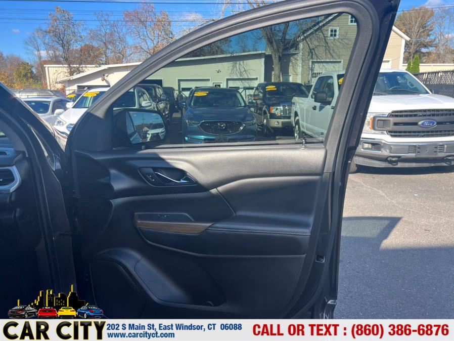 2017 GMC Acadia AWD 4dr SLE w/SLE-2, available for sale in East Windsor, Connecticut | Car City LLC. East Windsor, Connecticut 2017 GMC Acadia AWD 4dr SLE w/SLE-2, available for sale in East Windsor, Connecticut | Car City LLC. East Windsor, Connecticut