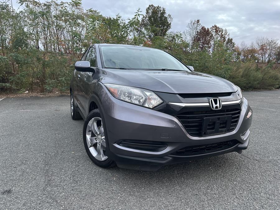 Used 2018 Honda HR-V in Plainfield, New Jersey | Lux Auto Sales of NJ. Plainfield, New Jersey