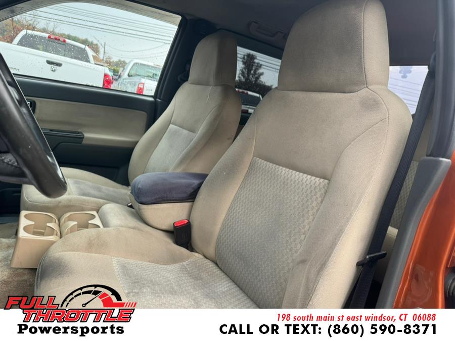 2006 Chevrolet Colorado Crew Cab 126.0" WB 2WD LT w/1LT, available for sale in East Windsor, Connecticut | Full Throttle Power Sports LLC. East Windsor, Connecticut 2006 Chevrolet Colorado Crew Cab 126.0" WB 2WD LT w/1LT, available for sale in East Windsor, Connecticut | Full Throttle Power Sports LLC. East Windsor, Connecticut