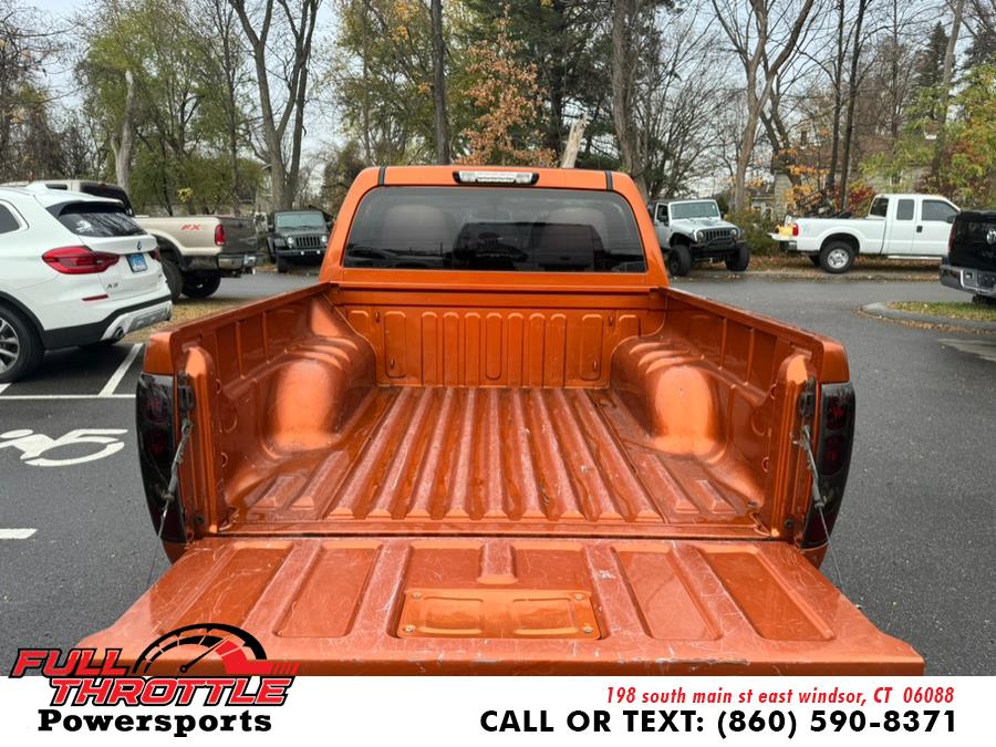2006 Chevrolet Colorado Crew Cab 126.0" WB 2WD LT w/1LT, available for sale in East Windsor, Connecticut | Full Throttle Power Sports LLC. East Windsor, Connecticut 2006 Chevrolet Colorado Crew Cab 126.0" WB 2WD LT w/1LT, available for sale in East Windsor, Connecticut | Full Throttle Power Sports LLC. East Windsor, Connecticut