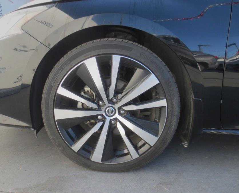 2019 Nissan Altima 2.5 SR Sedan, available for sale in Santa Ana, California | Auto Max Of Santa Ana. Santa Ana, California 2019 Nissan Altima 2.5 SR Sedan, available for sale in Santa Ana, California | Auto Max Of Santa Ana. Santa Ana, California