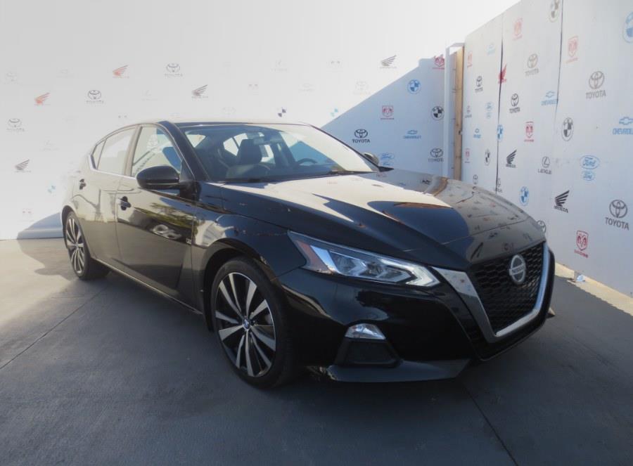 2019 Nissan Altima 2.5 SR Sedan, available for sale in Santa Ana, California | Auto Max Of Santa Ana. Santa Ana, California 2019 Nissan Altima 2.5 SR Sedan, available for sale in Santa Ana, California | Auto Max Of Santa Ana. Santa Ana, California