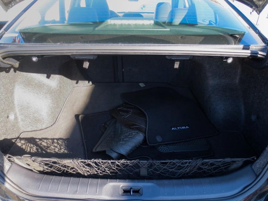 2019 Nissan Altima 2.5 SR Sedan, available for sale in Santa Ana, California | Auto Max Of Santa Ana. Santa Ana, California 2019 Nissan Altima 2.5 SR Sedan, available for sale in Santa Ana, California | Auto Max Of Santa Ana. Santa Ana, California
