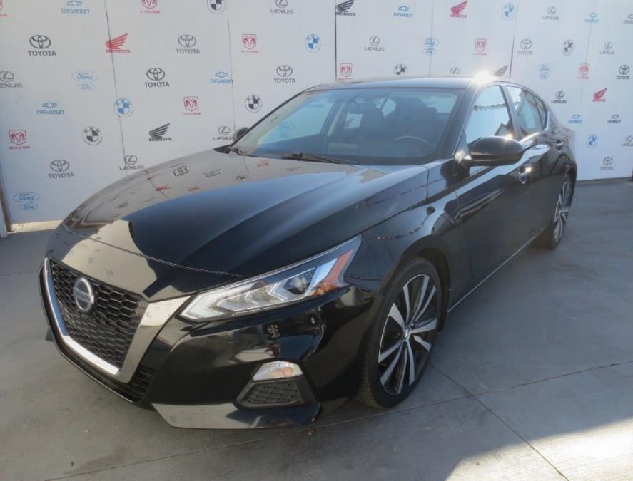 2019 Nissan Altima 2.5 SR Sedan, available for sale in Santa Ana, California | Auto Max Of Santa Ana. Santa Ana, California 2019 Nissan Altima 2.5 SR Sedan, available for sale in Santa Ana, California | Auto Max Of Santa Ana. Santa Ana, California