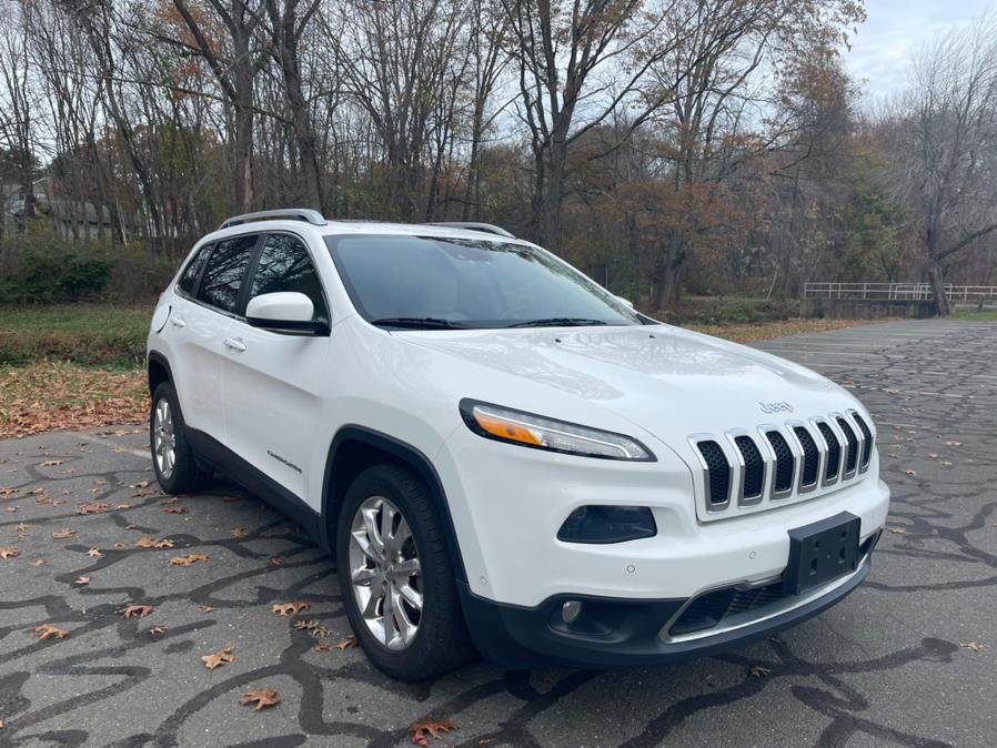 2016 Jeep Cherokee FWD 4dr Limited, available for sale in Plainville, Connecticut | Choice Group LLC Choice Motor Car. Plainville, Connecticut