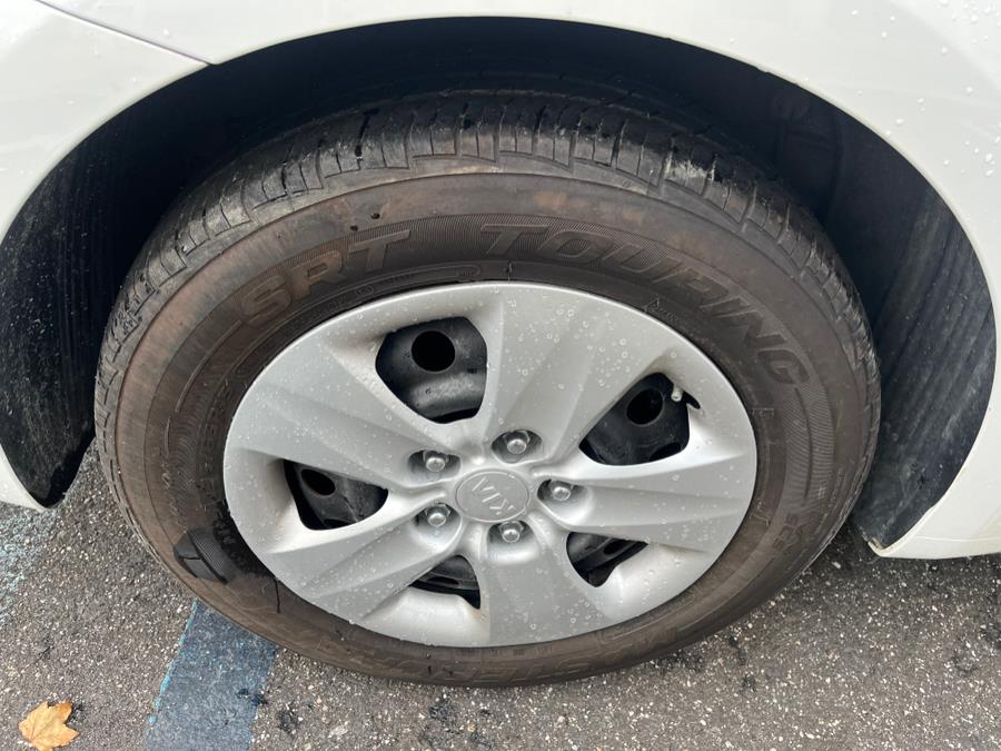 2017 Kia Forte LX. CLEAN CARFAX!, available for sale in Elmont, New York | Sunrise of Elmont. Elmont, New York 2017 Kia Forte LX. CLEAN CARFAX!, available for sale in Elmont, New York | Sunrise of Elmont. Elmont, New York