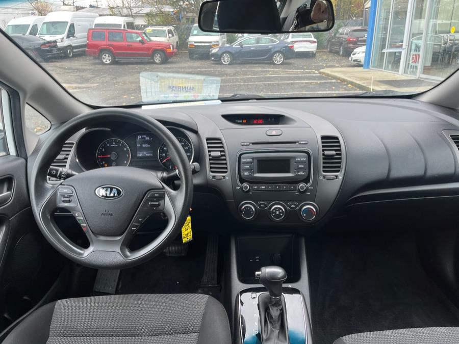 2017 Kia Forte LX. CLEAN CARFAX!, available for sale in Elmont, New York | Sunrise of Elmont. Elmont, New York 2017 Kia Forte LX. CLEAN CARFAX!, available for sale in Elmont, New York | Sunrise of Elmont. Elmont, New York