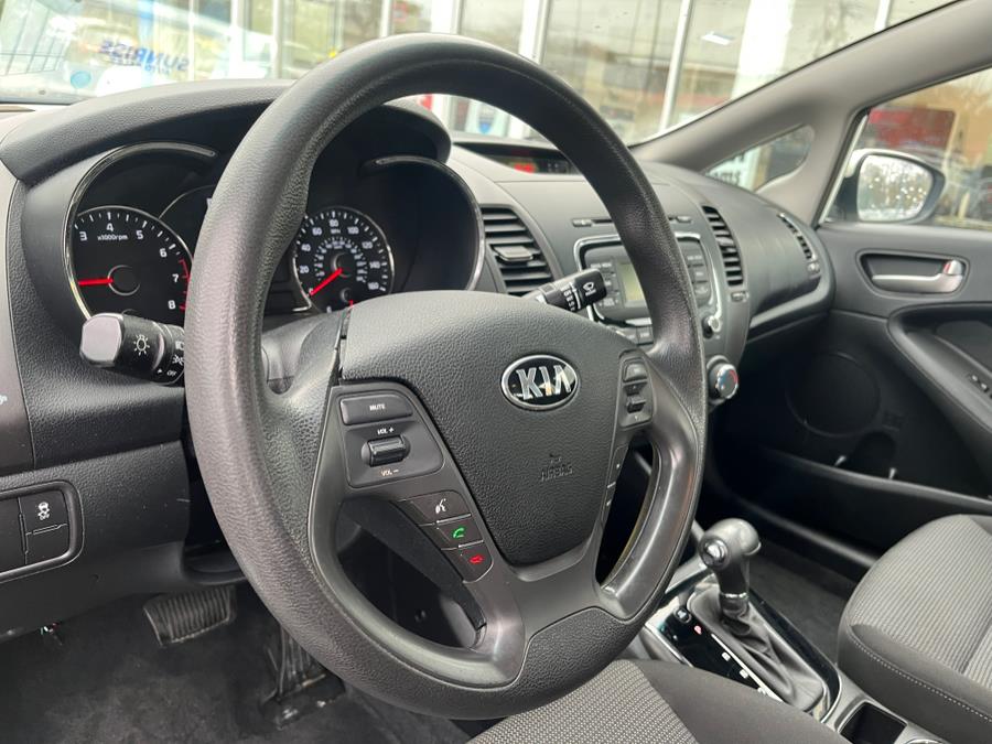 2017 Kia Forte LX. CLEAN CARFAX!, available for sale in Elmont, New York | Sunrise of Elmont. Elmont, New York 2017 Kia Forte LX. CLEAN CARFAX!, available for sale in Elmont, New York | Sunrise of Elmont. Elmont, New York