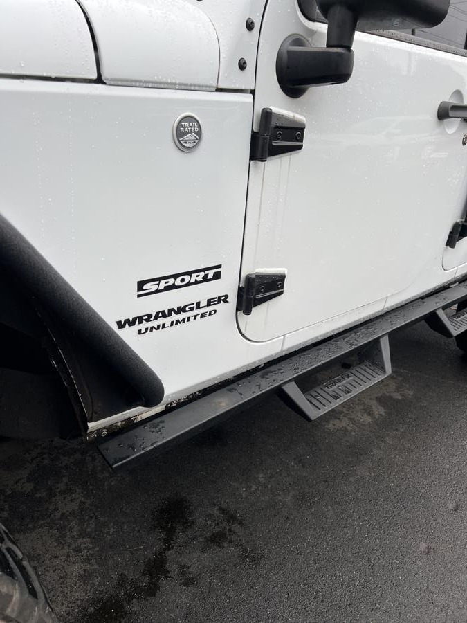 2013 Jeep Wrangler Unlimited 4WD 4dr Sport, available for sale in Branford, Connecticut | Al Mac Motors 2. Branford, Connecticut 2013 Jeep Wrangler Unlimited 4WD 4dr Sport, available for sale in Branford, Connecticut | Al Mac Motors 2. Branford, Connecticut