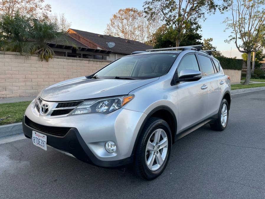 2013 Toyota RAV4 AWD 4dr XLE (Natl), available for sale in Garden Grove, California | OC Cars and Credit. Garden Grove, California