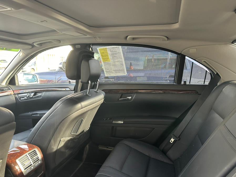 2012 Mercedes-Benz S-Class 4dr Sdn S550 4MATIC, available for sale in Jersey City, New Jersey | Car Valley Group. Jersey City, New Jersey 2012 Mercedes-Benz S-Class 4dr Sdn S550 4MATIC, available for sale in Jersey City, New Jersey | Car Valley Group. Jersey City, New Jersey
