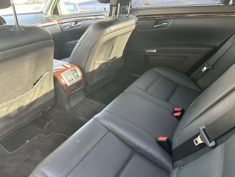 2012 Mercedes-Benz S-Class 4dr Sdn S550 4MATIC, available for sale in Jersey City, New Jersey | Car Valley Group. Jersey City, New Jersey 2012 Mercedes-Benz S-Class 4dr Sdn S550 4MATIC, available for sale in Jersey City, New Jersey | Car Valley Group. Jersey City, New Jersey