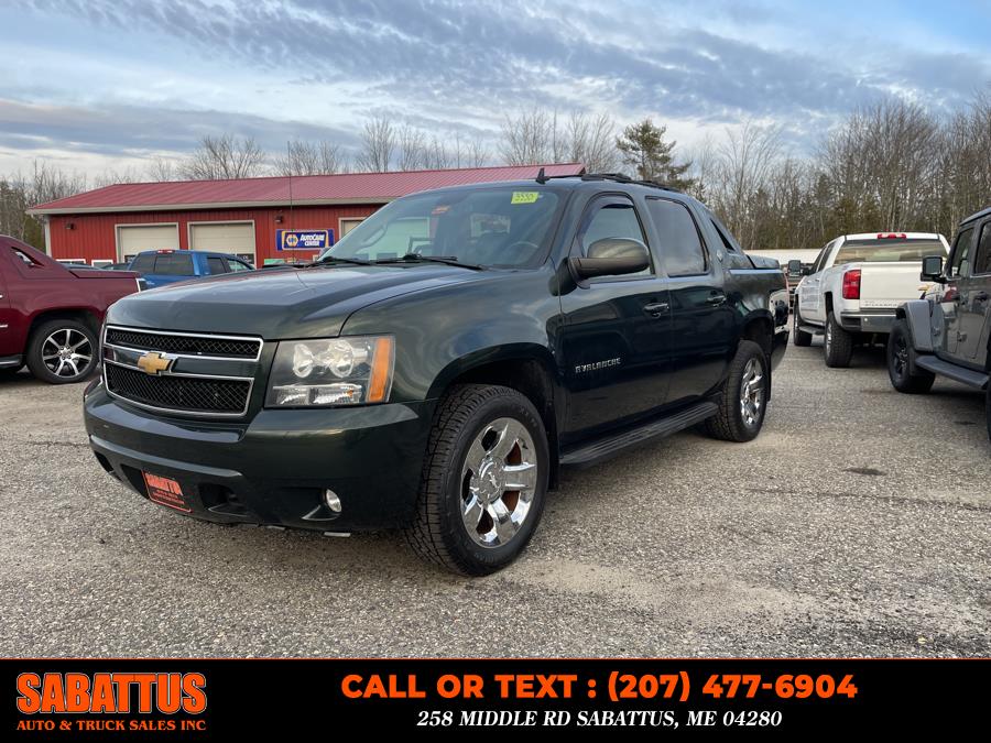 2013 Chevrolet Avalanche 4WD Crew Cab LT, available for sale in Sabattus, Maine | Sabattus Auto and Truck Sales Inc. Sabattus, Maine