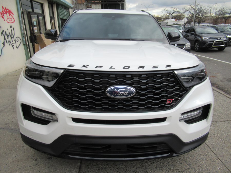 Used 2020 Ford Explorer in Woodside, New York | Pepmore Auto Sales Inc.. Woodside, New York