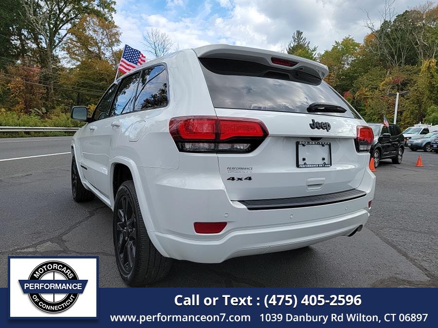 2018 Jeep Grand Cherokee Altitude 4x4 *Ltd Avail*, available for sale in Wilton, Connecticut | Performance Motor Cars Of Connecticut LLC. Wilton, Connecticut 2018 Jeep Grand Cherokee Altitude 4x4 *Ltd Avail*, available for sale in Wilton, Connecticut | Performance Motor Cars Of Connecticut LLC. Wilton, Connecticut