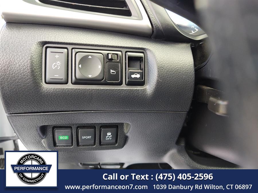 2018 Nissan Sentra SR CVT, available for sale in Wilton, Connecticut | Performance Motor Cars Of Connecticut LLC. Wilton, Connecticut 2018 Nissan Sentra SR CVT, available for sale in Wilton, Connecticut | Performance Motor Cars Of Connecticut LLC. Wilton, Connecticut